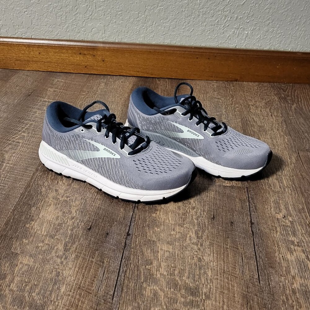 Brooks Addiction GTS women's running shoes 9.5 Narrow- Gray and Aqua